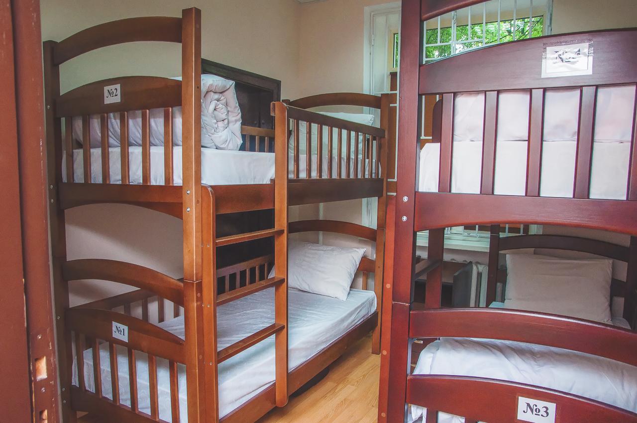 Globus Hostel Kiev Ngoại thất bức ảnh